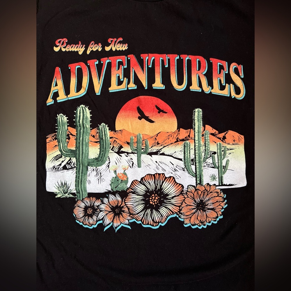 SOCIAL CULTURE Ready For New Adventures Graphic Tshirt EUC - Picture 2 of 7
